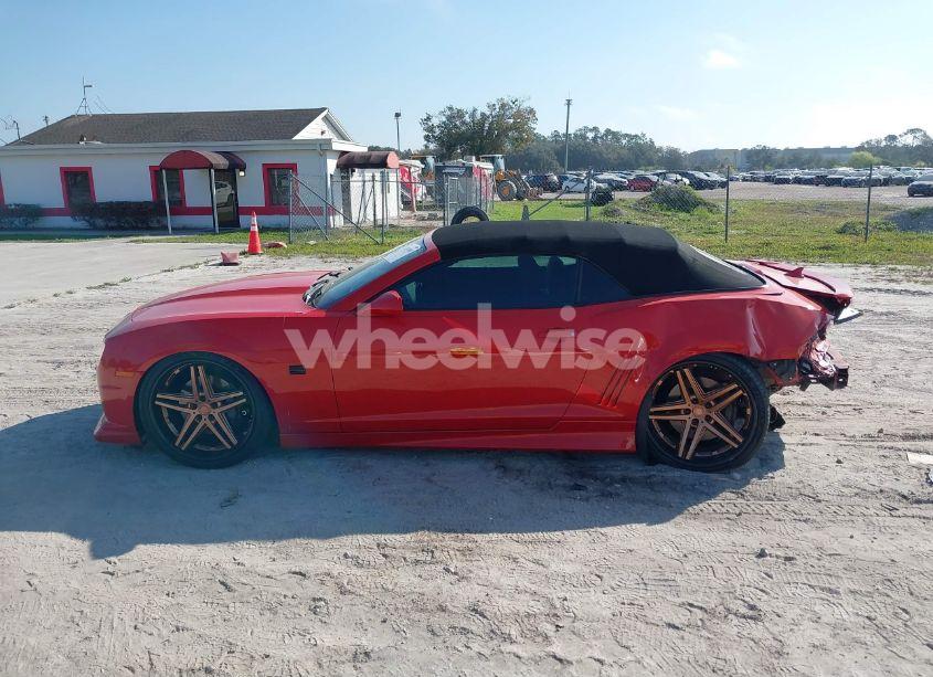 Photo 15 of 2011 Chevrolet Camaro 2SS (VIN 2G1FK3DJ2B9160147)