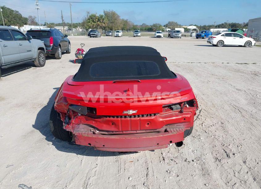 Photo 17 of 2011 Chevrolet Camaro 2SS (VIN 2G1FK3DJ2B9160147)