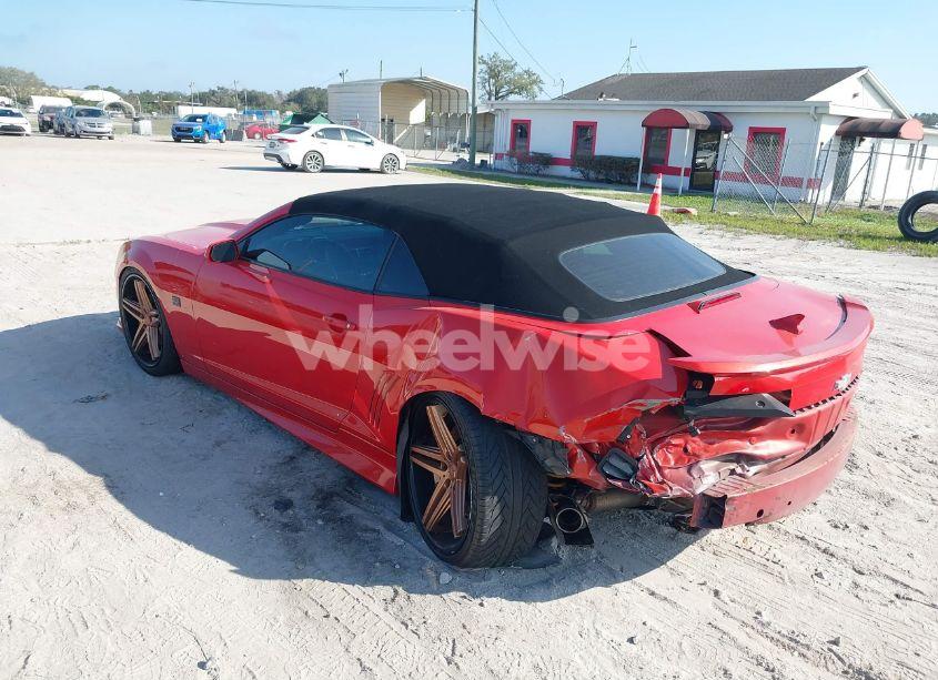 Photo 3 of 2011 Chevrolet Camaro 2SS (VIN 2G1FK3DJ2B9160147)