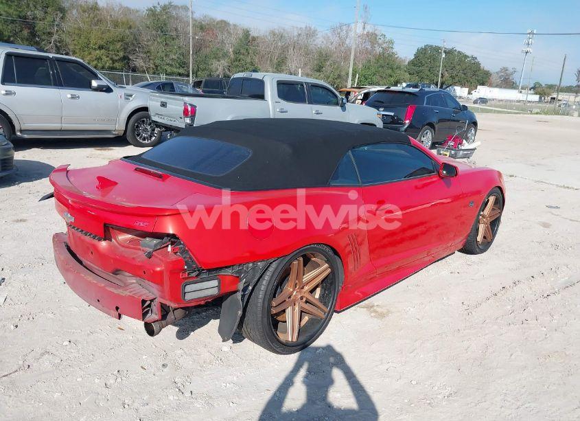 Photo 4 of 2011 Chevrolet Camaro 2SS (VIN 2G1FK3DJ2B9160147)