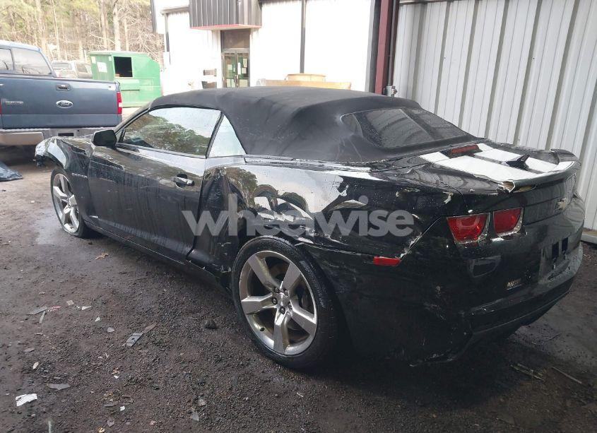 Photo 3 of 2011 Chevrolet Camaro 2SS (VIN 2G1FK3DJ2B9185615)