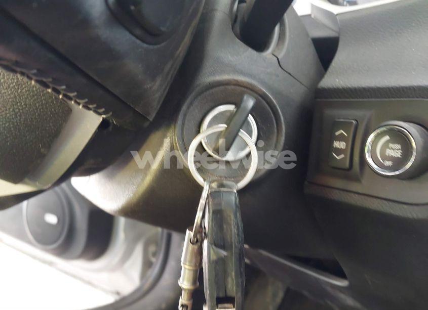 Photo 11 of 2011 Chevrolet Camaro 2SS (VIN 2G1FK3DJ4B9210031)