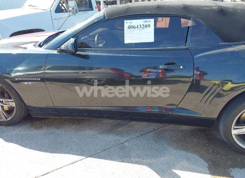 Photo 14 of 2012 Chevrolet Camaro 2SS (VIN 2G1FK3DJ6C9107968)