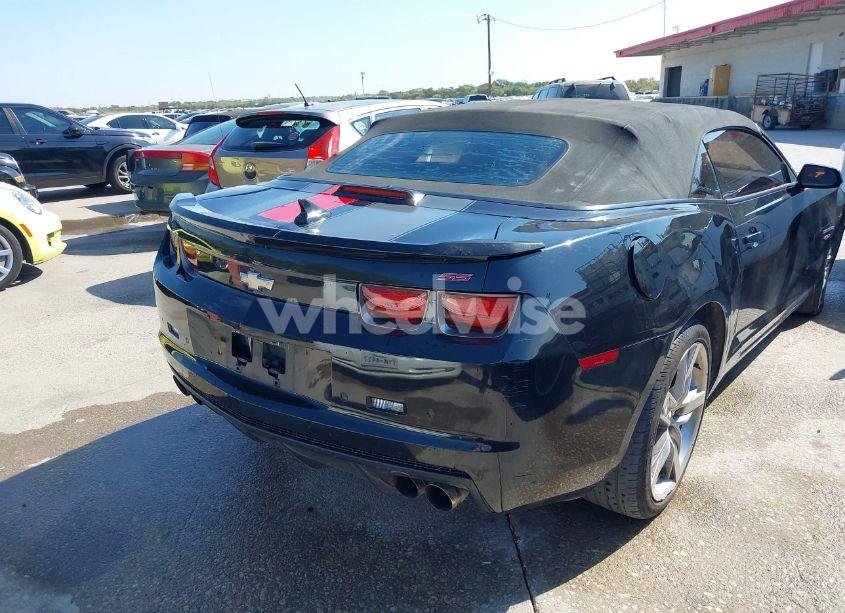 Photo 4 of 2012 Chevrolet Camaro 2SS (VIN 2G1FK3DJ6C9107968)