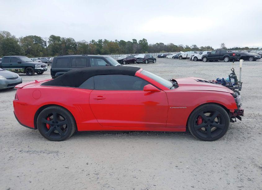 Photo 13 of 2015 Chevrolet Camaro 2SS (VIN 2G1FK3DJ6F9209274)