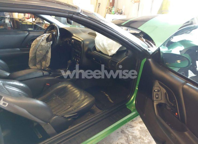 Photo 5 of 2000 Chevrolet Camaro Z28 (VIN 2G1FP22G0Y2103689)