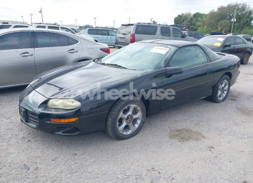Photo 2 of 1998 Chevrolet Camaro Z28 (VIN 2G1FP22G2W2131930)