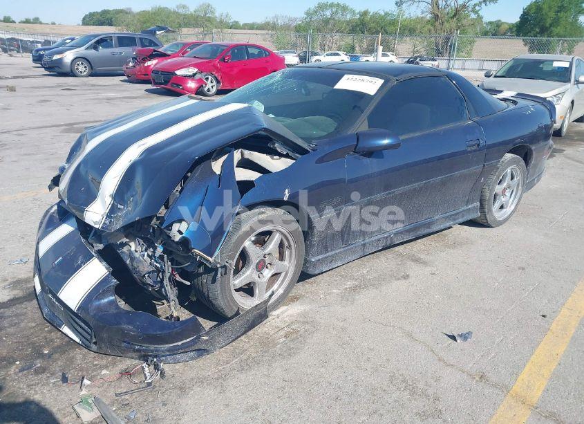 Photo 2 of 2001 Chevrolet Camaro Z28 (VIN 2G1FP22G312146719)