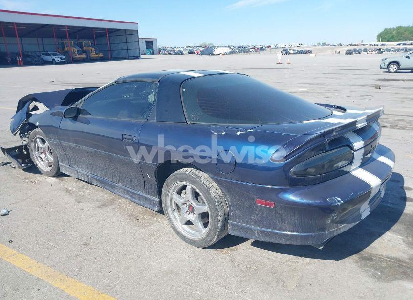 Photo 3 of 2001 Chevrolet Camaro Z28 (VIN 2G1FP22G312146719)
