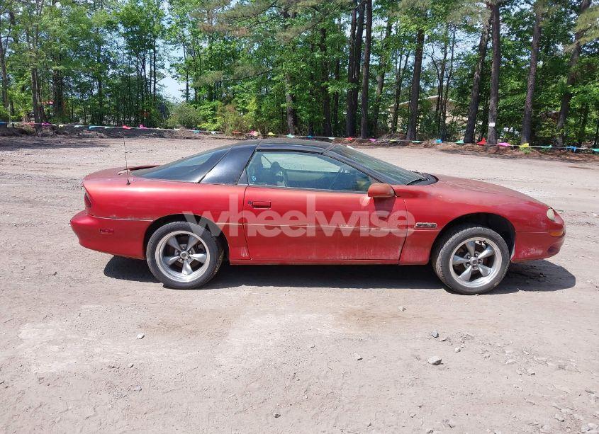 Photo 13 of 2002 Chevrolet Camaro Z28 (VIN 2G1FP22G622157442)