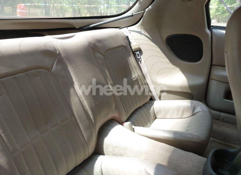 Photo 8 of 2002 Chevrolet Camaro Z28 (VIN 2G1FP22G622157442)