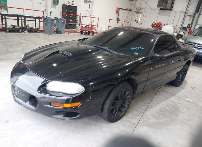 Photo 2 of 2000 Chevrolet Camaro Z28 (VIN 2G1FP22G6Y2159264)