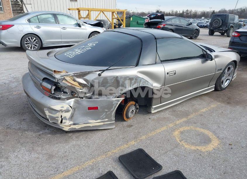 Photo 4 of 2002 Chevrolet Camaro Z28 (VIN 2G1FP22GX22123181)