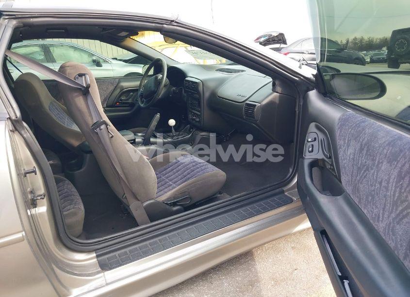 Photo 5 of 2002 Chevrolet Camaro Z28 (VIN 2G1FP22GX22123181)