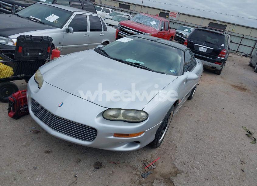 Photo 2 of 2002 Chevrolet Camaro Z28 (VIN 2G1FP22GX22148937)