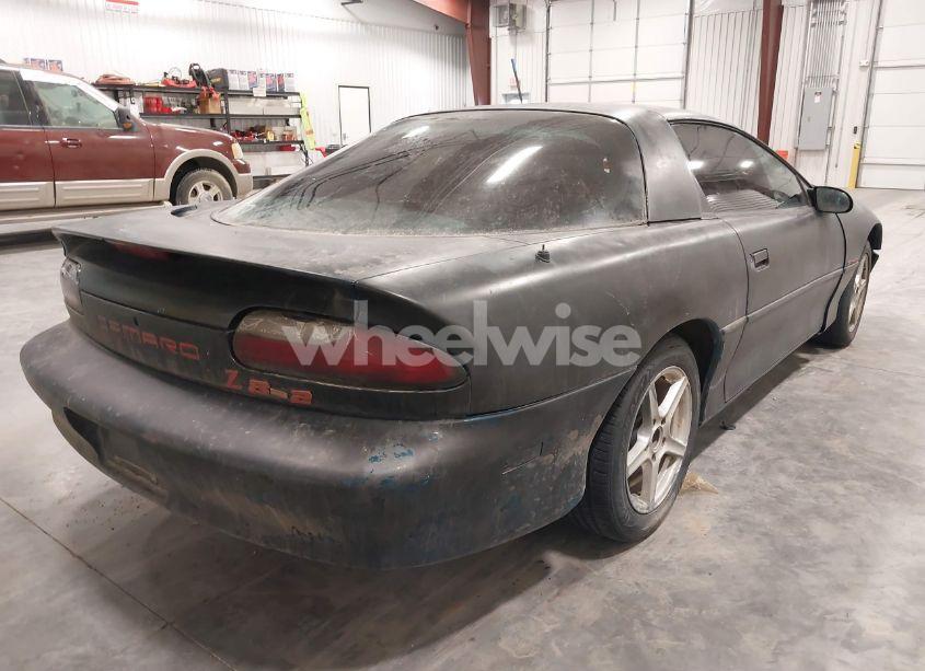 Photo 4 of 1996 Chevrolet Camaro RS (VIN 2G1FP22K1T2121924)