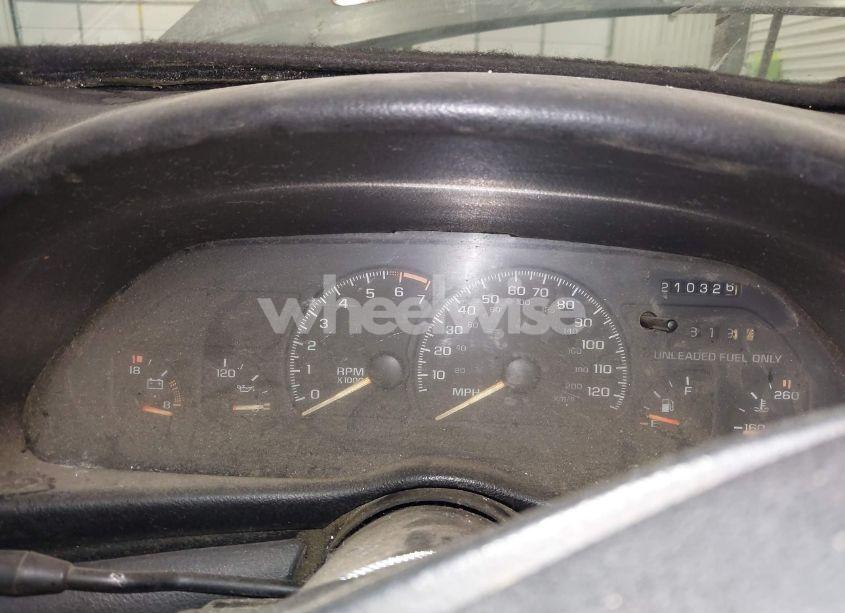 Photo 7 of 1996 Chevrolet Camaro RS (VIN 2G1FP22K1T2121924)