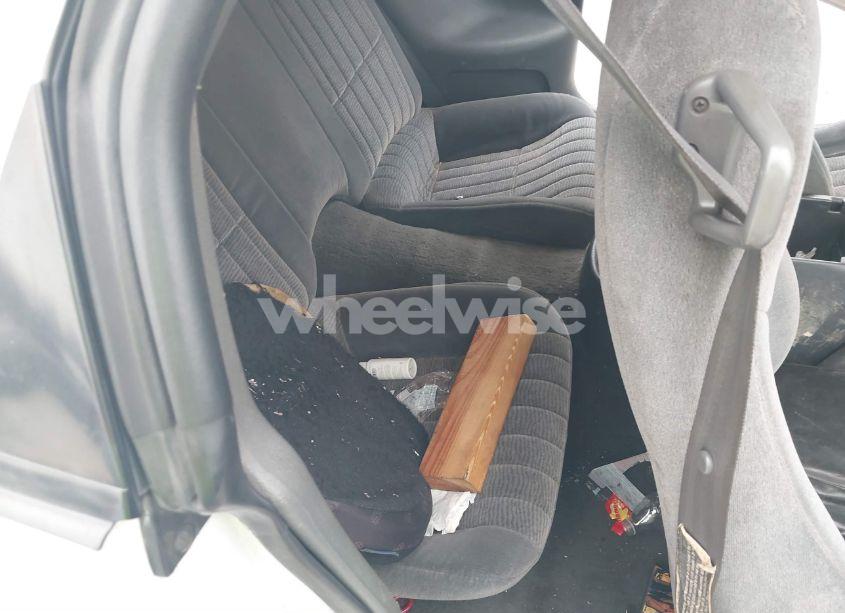 Photo 8 of 1997 Chevrolet Camaro (VIN 2G1FP22K1V2139391)