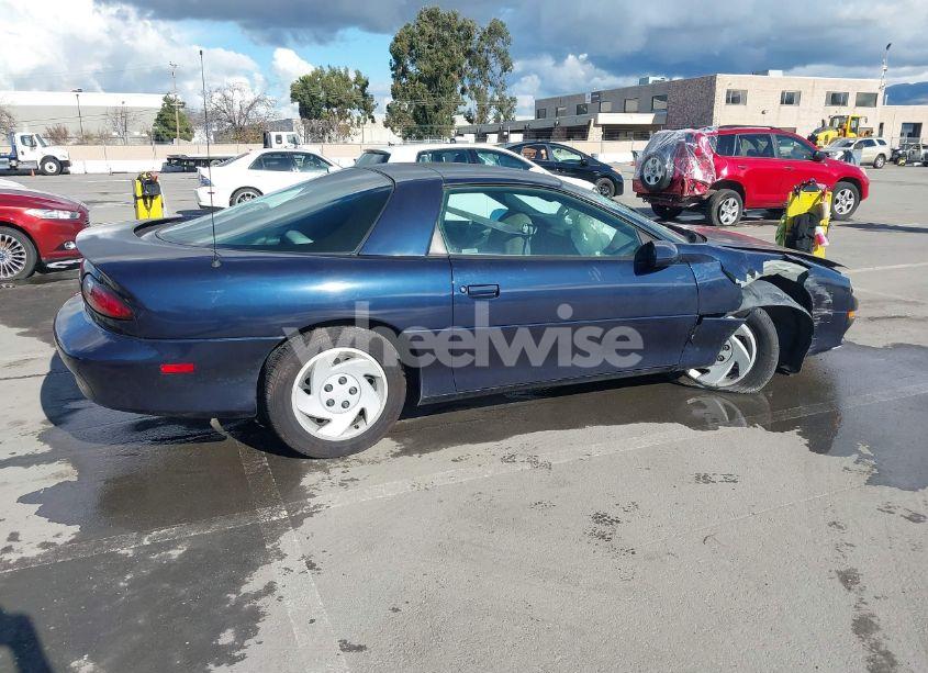 Photo 4 of 2000 Chevrolet Camaro (VIN 2G1FP22K1Y2101843)