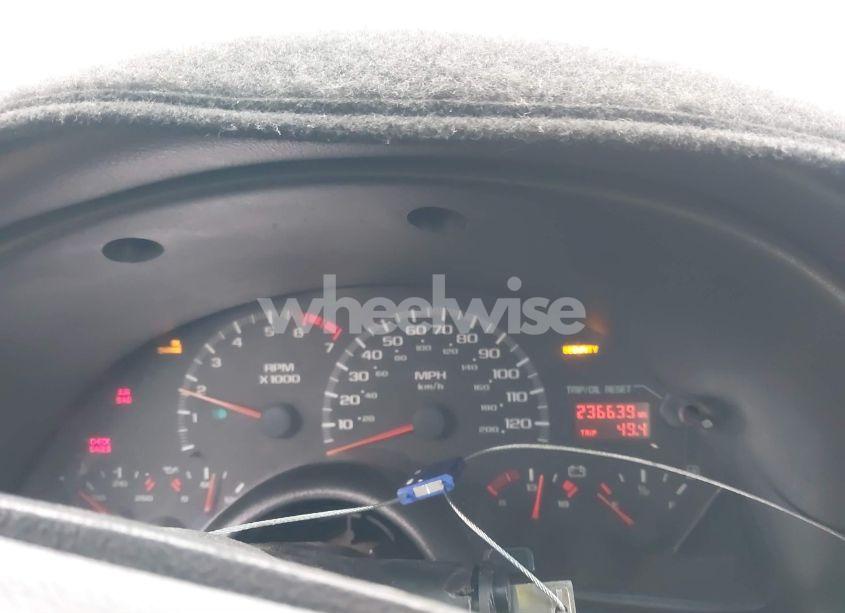 Photo 7 of 2000 Chevrolet Camaro (VIN 2G1FP22K2Y2108140)