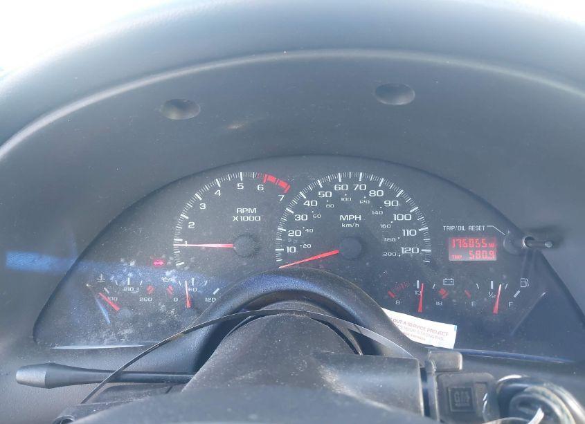 Photo 7 of 2000 Chevrolet Camaro (VIN 2G1FP22K4Y2104946)