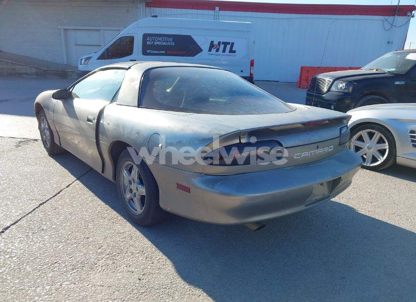 Photo 3 of 2000 Chevrolet Camaro (VIN 2G1FP22K4Y2167092)