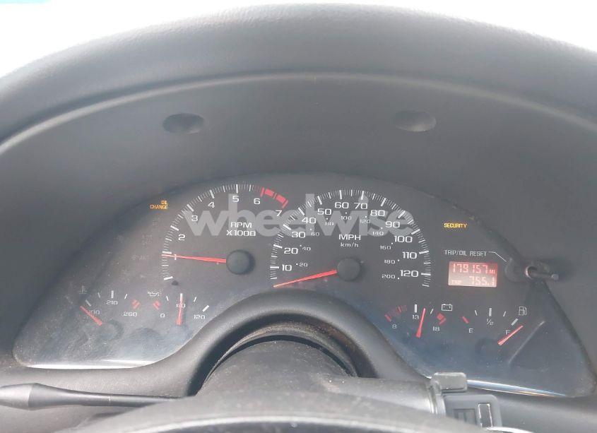 Photo 7 of 2000 Chevrolet Camaro (VIN 2G1FP22K4Y2167092)