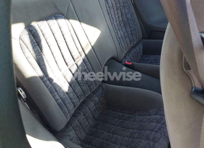 Photo 8 of 2001 Chevrolet Camaro (VIN 2G1FP22K512131336)