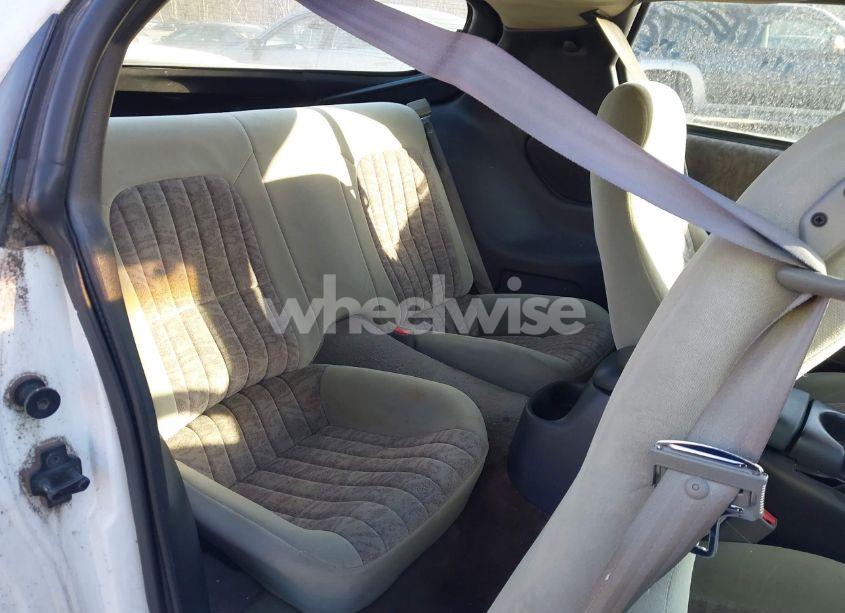 Photo 8 of 2002 Chevrolet Camaro (VIN 2G1FP22K522127675)