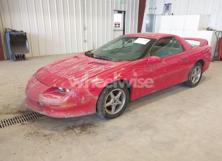 Photo 2 of 1997 Chevrolet Camaro (VIN 2G1FP22K5V2120469)