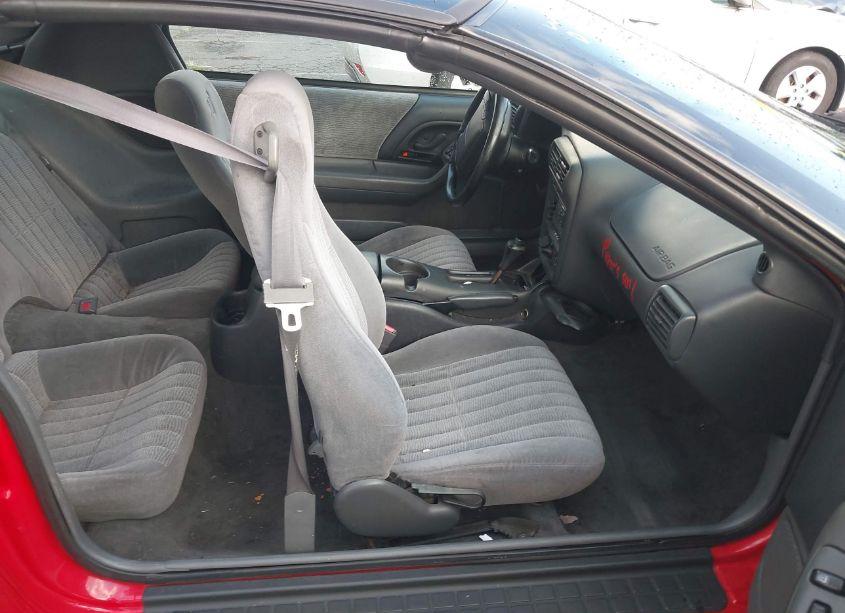 Photo 5 of 1997 Chevrolet Camaro RS (VIN 2G1FP22K5V2158395)