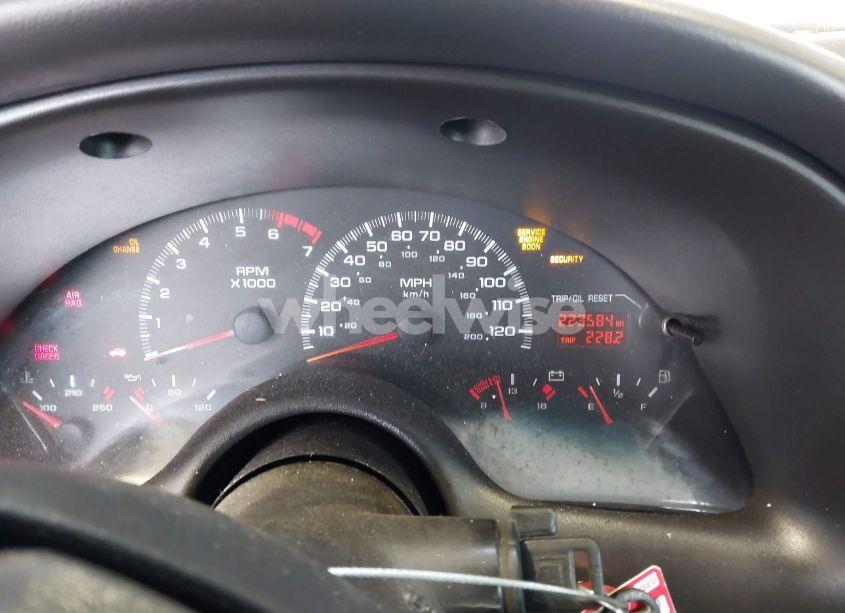 Photo 7 of 2002 Chevrolet Camaro (VIN 2G1FP22K722101224)