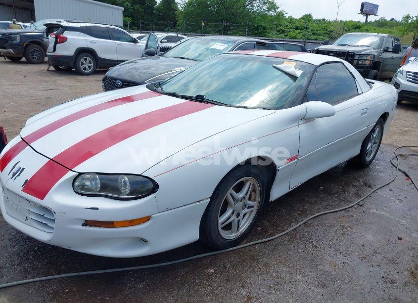 Photo 14 of 1998 Chevrolet Camaro (VIN 2G1FP22K7W2120720)