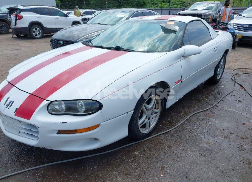 Photo 6 of 1998 Chevrolet Camaro (VIN 2G1FP22K7W2120720)