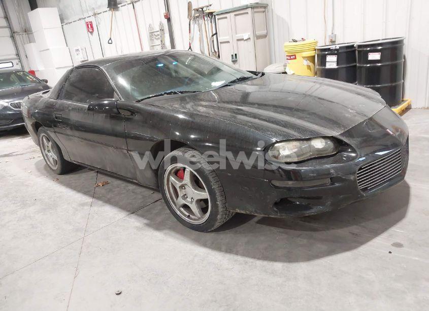 2001 Chevrolet Camaro (VIN 2G1FP22K812132173) main photo