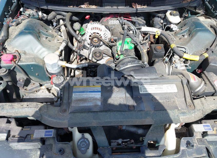 Photo 10 of 1996 Chevrolet Camaro RS (VIN 2G1FP22K9T2101047)