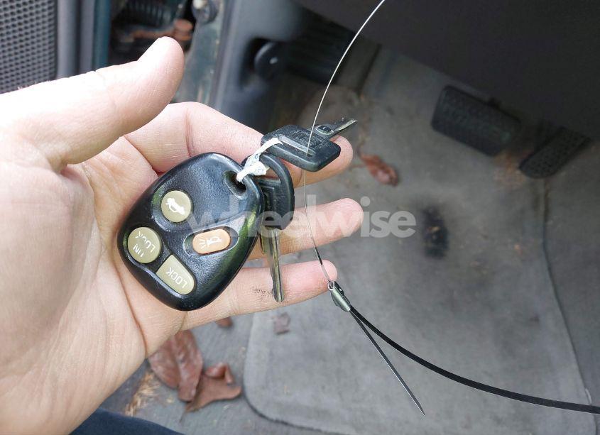 Photo 11 of 1996 Chevrolet Camaro RS (VIN 2G1FP22K9T2101047)