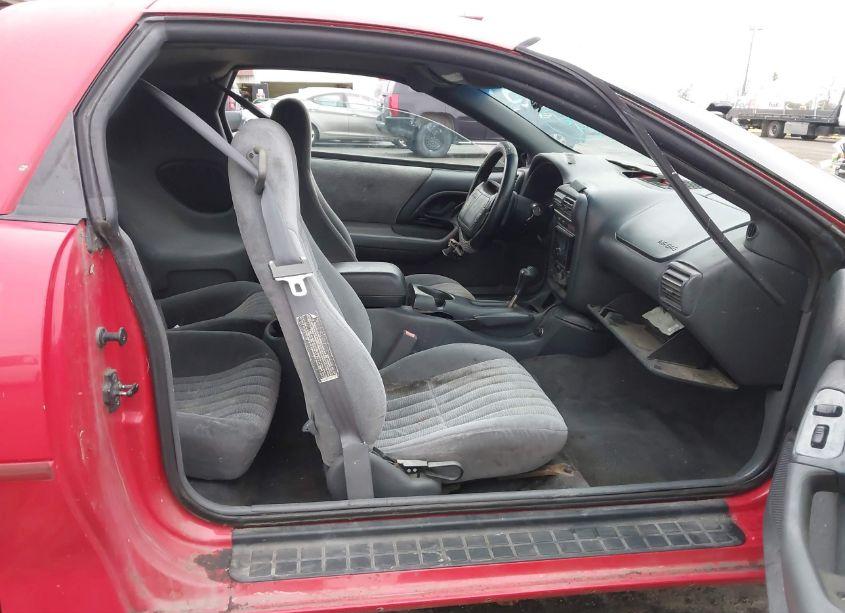 Photo 5 of 1997 Chevrolet Camaro RS (VIN 2G1FP22K9V2137470)