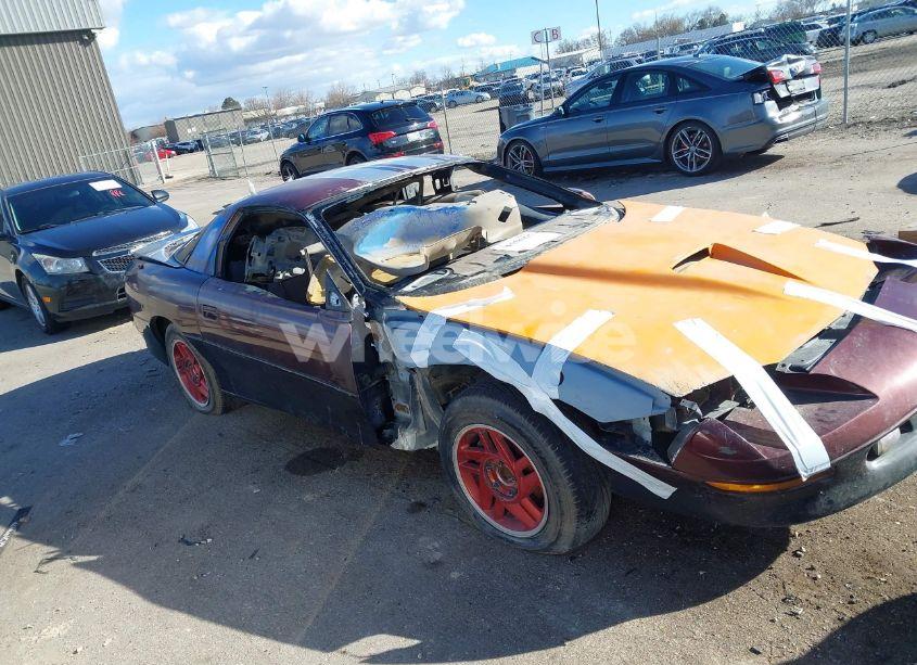 1996 Chevrolet Camaro RS (VIN 2G1FP22KXT2122957) main photo