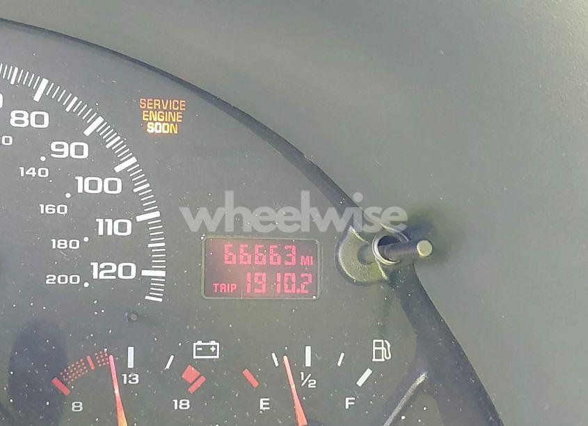 Photo 15 of 1998 Chevrolet Camaro (VIN 2G1FP22KXW2148334)