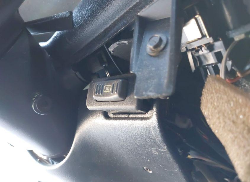 Photo 11 of 1993 Chevrolet Camaro Z28 (VIN 2G1FP22P1P2106633)