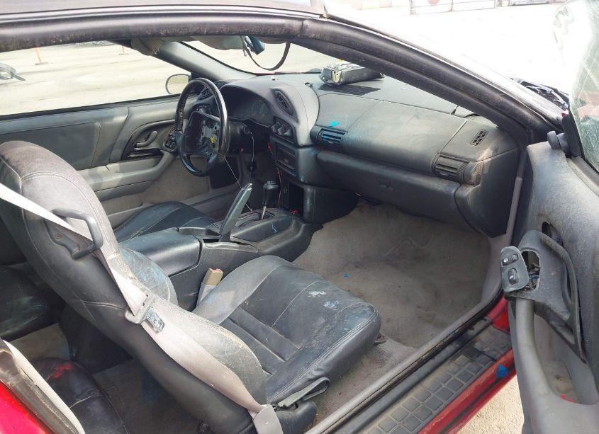 Photo 5 of 1994 Chevrolet Camaro Z28 (VIN 2G1FP22P1R2101337)