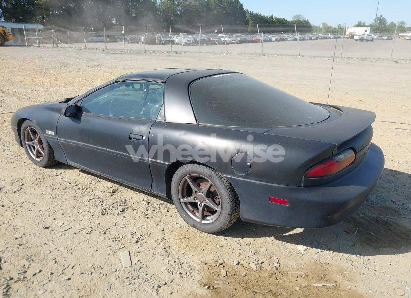 Photo 3 of 1995 Chevrolet Camaro Z28 (VIN 2G1FP22P1S2219572)