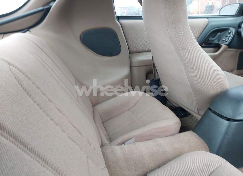 Photo 8 of 1994 Chevrolet Camaro Z28 (VIN 2G1FP22P3R2140723)