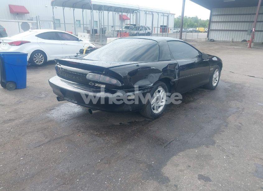 Photo 4 of 1996 Chevrolet Camaro Z28 (VIN 2G1FP22P3T2142060)