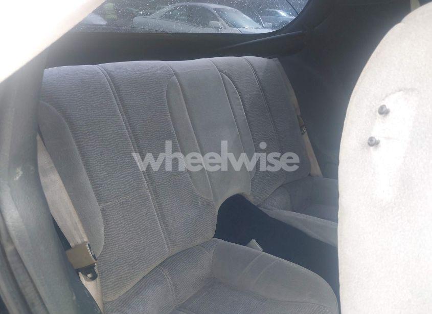 Photo 8 of 1996 Chevrolet Camaro Z28 (VIN 2G1FP22P3T2142060)