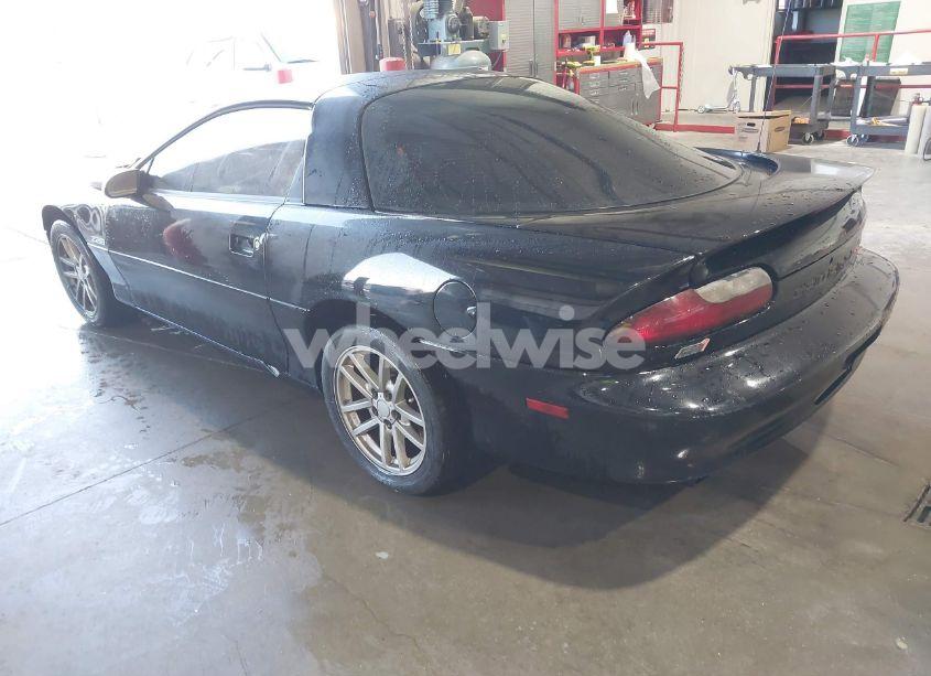 Photo 3 of 1994 Chevrolet Camaro Z28 (VIN 2G1FP22P5R2139444)