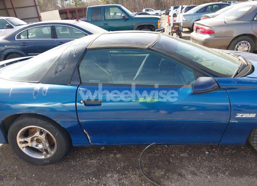 Photo 13 of 1994 Chevrolet Camaro Z28 (VIN 2G1FP22P5R2159810)