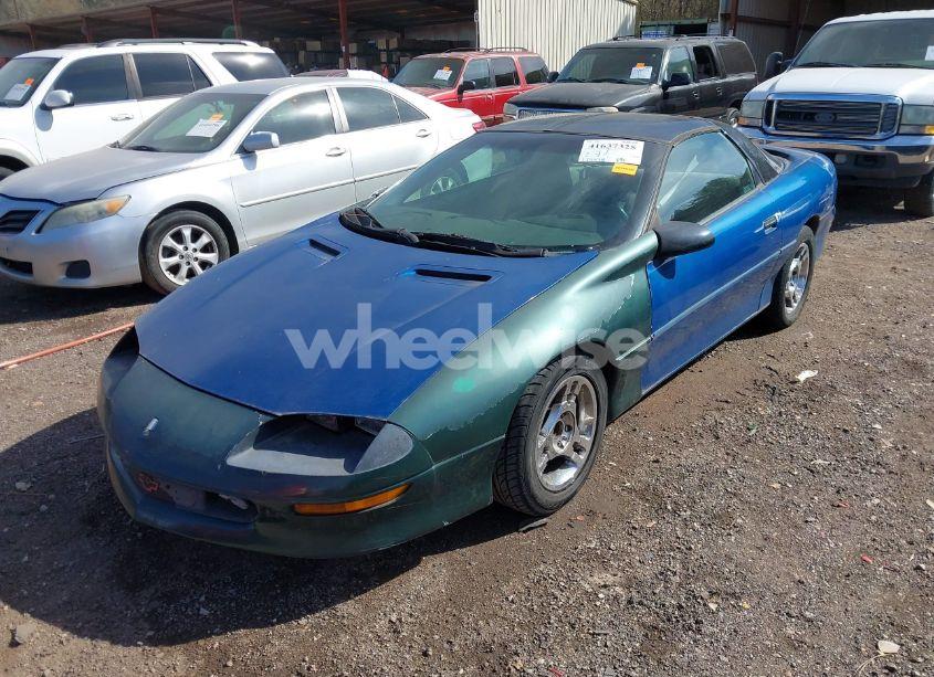 Photo 2 of 1994 Chevrolet Camaro Z28 (VIN 2G1FP22P5R2159810)