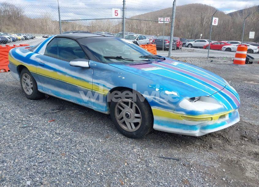 1994 Chevrolet Camaro (VIN 2G1FP22S6R2203690) main photo